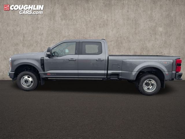 2026 Ford F-350SD Platinum DRW