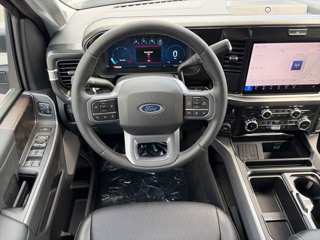 2026 Ford F-350SD Lariat DRW