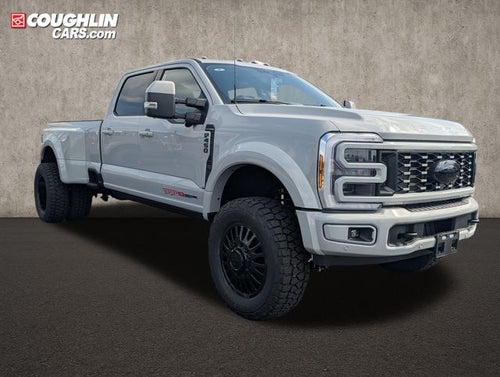 2026 Ford F-450SD Platinum DRW