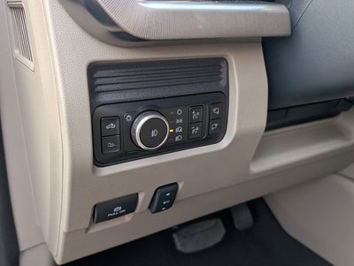 2026 Ford F-450SD Platinum DRW