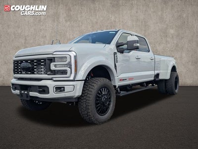 2026 Ford F-450SD Platinum DRW