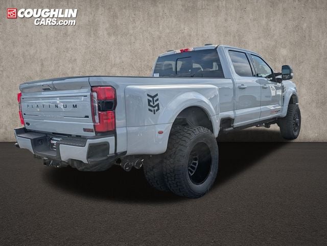 2026 Ford F-450SD Platinum DRW