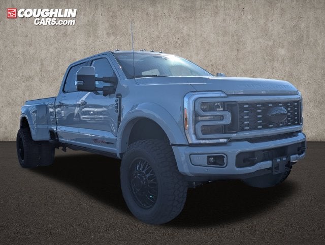 2026 Ford F-450SD Platinum DRW