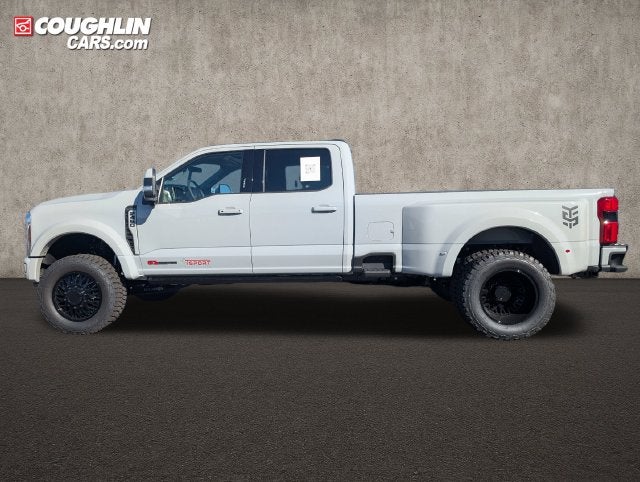 2026 Ford F-450SD Platinum DRW