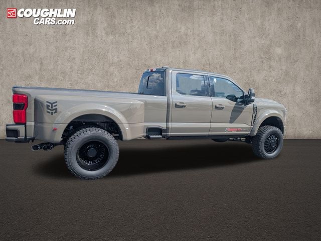 2026 Ford F-450SD Platinum DRW