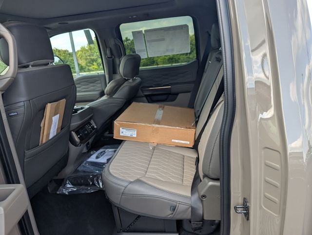 2026 Ford F-450SD Platinum DRW
