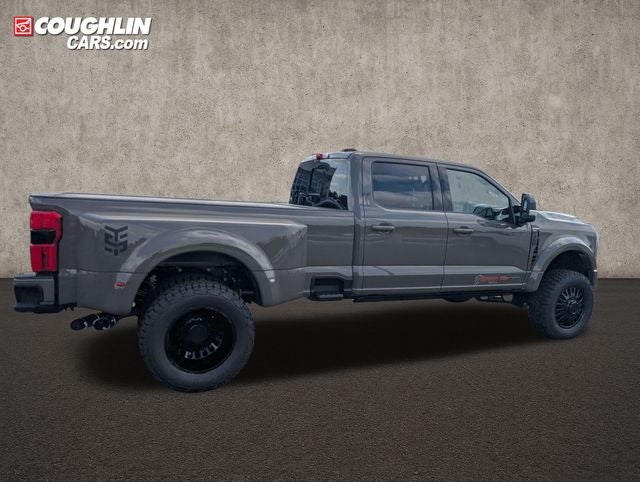 2026 Ford F-450SD Platinum DRW
