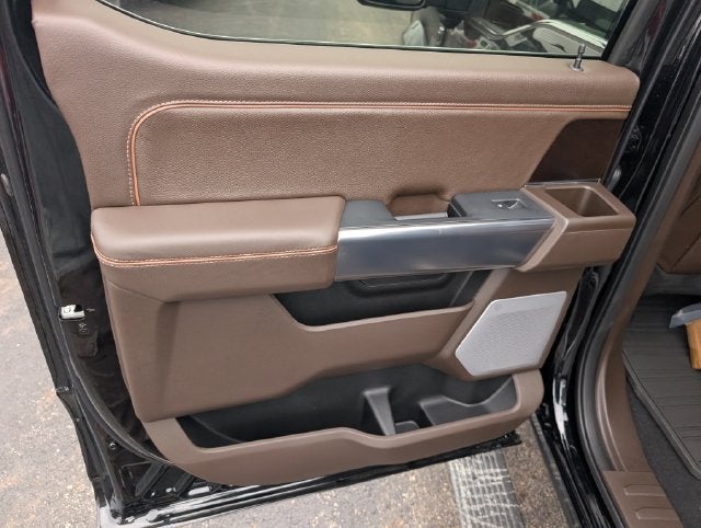 2027 Ford F-450SD King Ranch DRW