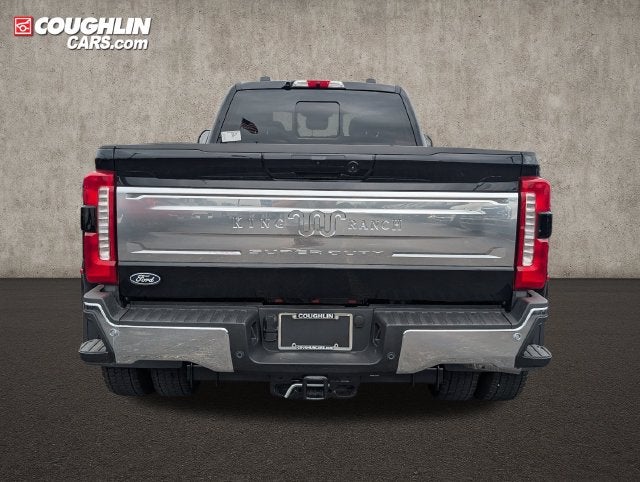 2027 Ford F-450SD King Ranch DRW
