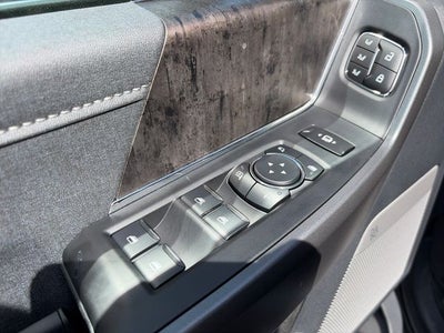 2027 Ford F-450SD Lariat DRW