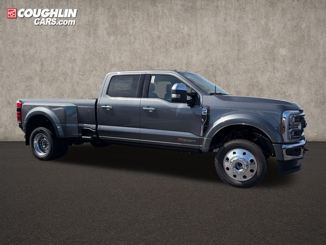 2027 Ford F-450SD Lariat DRW