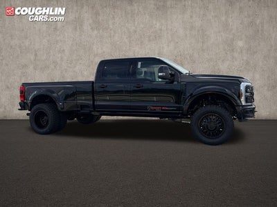 2026 Ford F-450SD Platinum DRW
