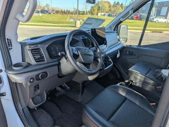 2027 Ford Transit-250 Base
