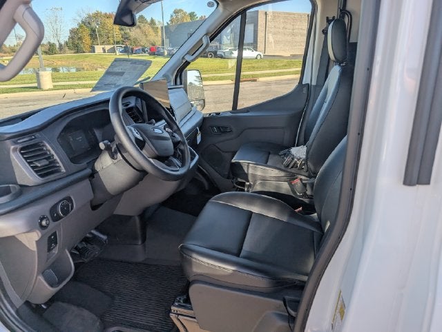 2027 Ford Transit-250 Base