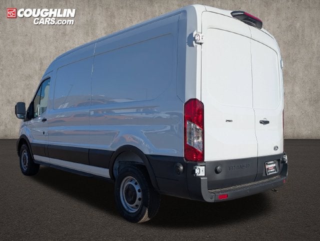 2027 Ford Transit-250 Base