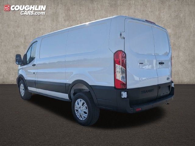 2027 Ford Transit-250 Base
