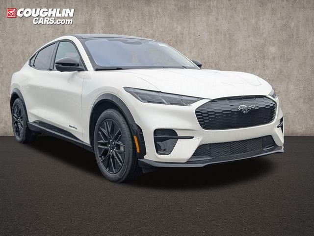 2026 Ford Mustang-Mach-e Premium's photo