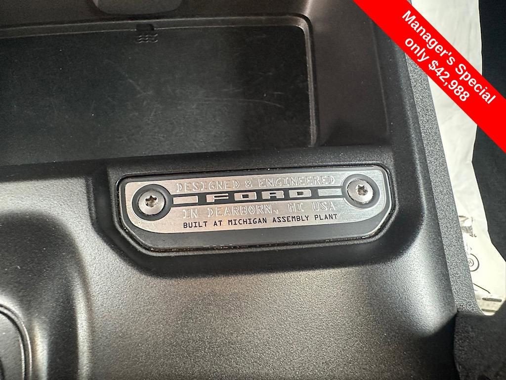 2023 Ford Bronco Base