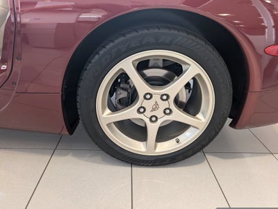 2003 Chevrolet Corvette Base