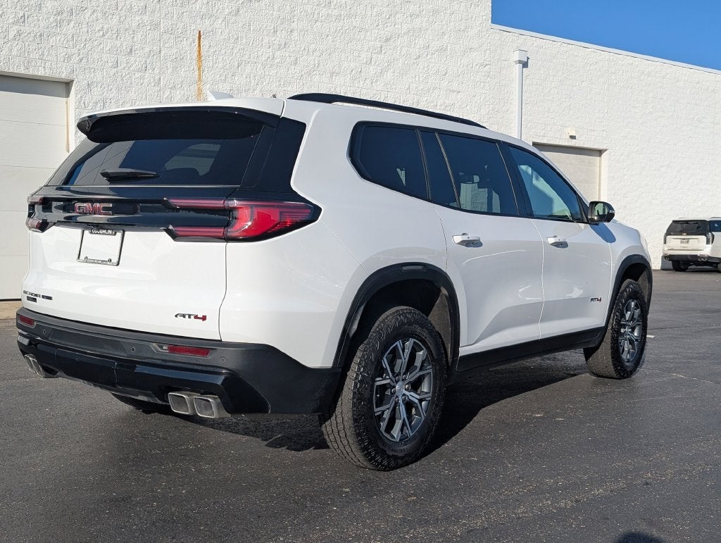 2025 GMC Acadia AT4