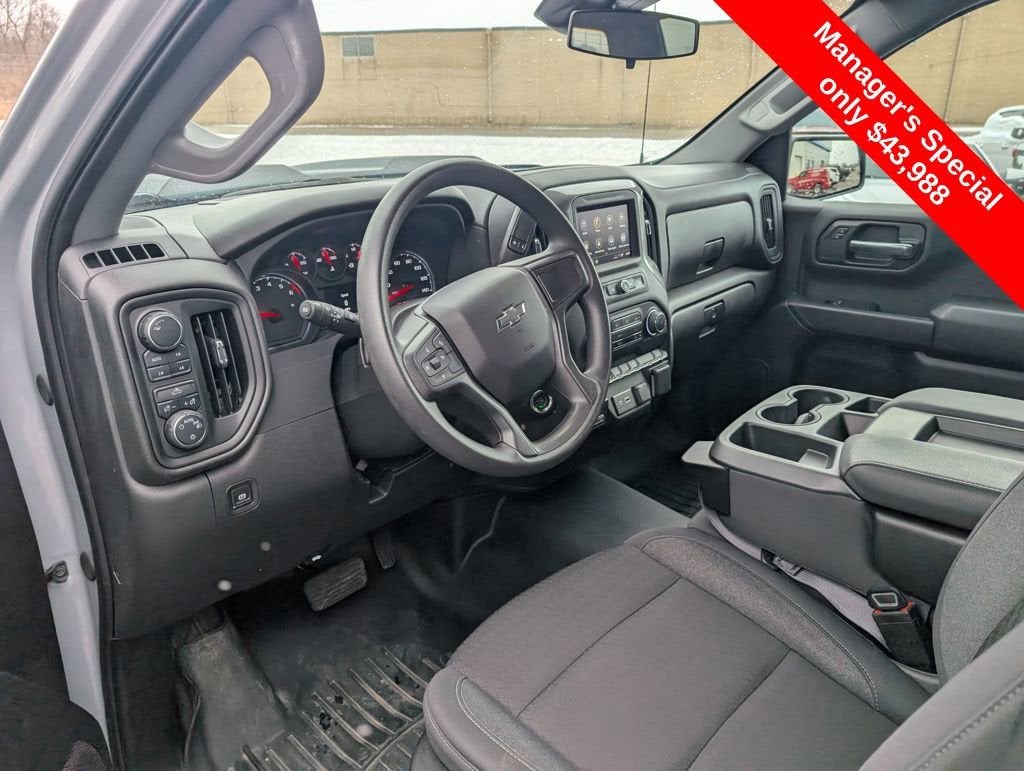 2024 Chevrolet Silverado 1500 Custom Trail Boss