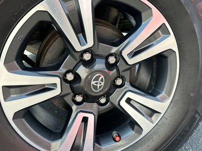 2016 Toyota Tacoma SR5