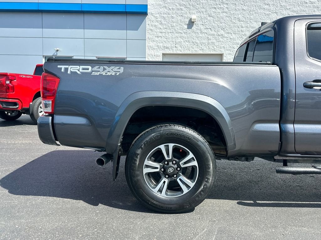 2016 Toyota Tacoma SR5