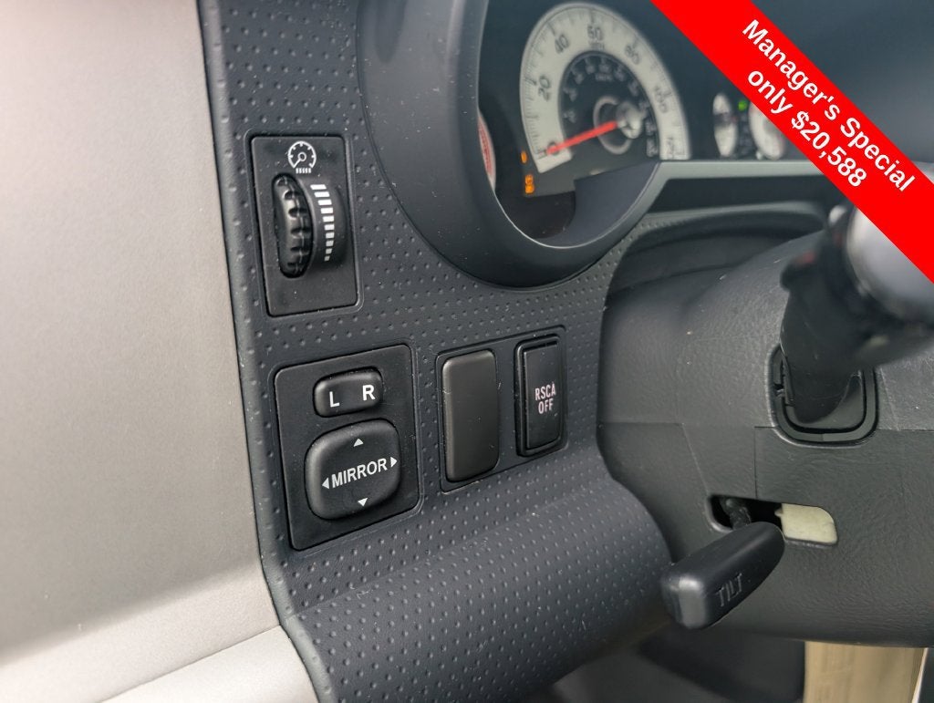 2014 Toyota FJ Cruiser Base