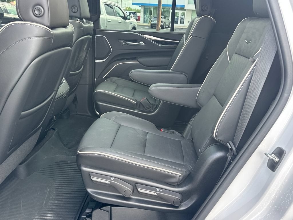 2023 Cadillac Escalade 4WD Sport