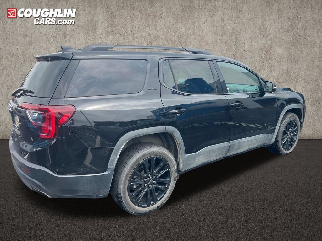 2023 GMC Acadia SLT