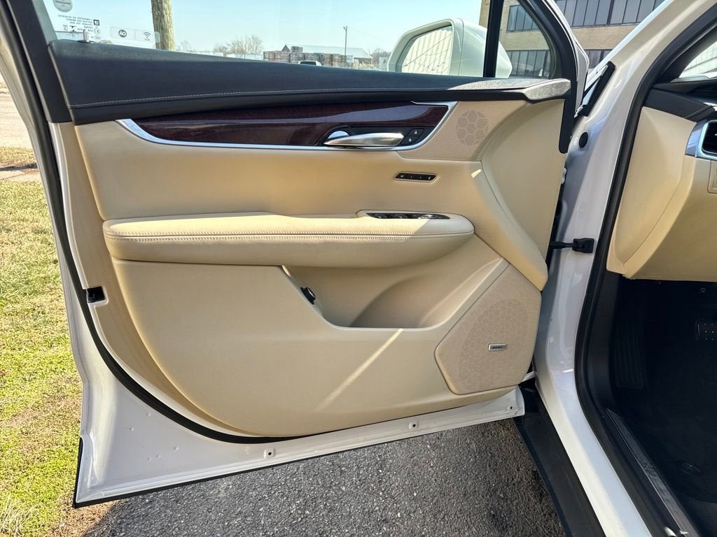 2019 Cadillac XT5 Luxury AWD