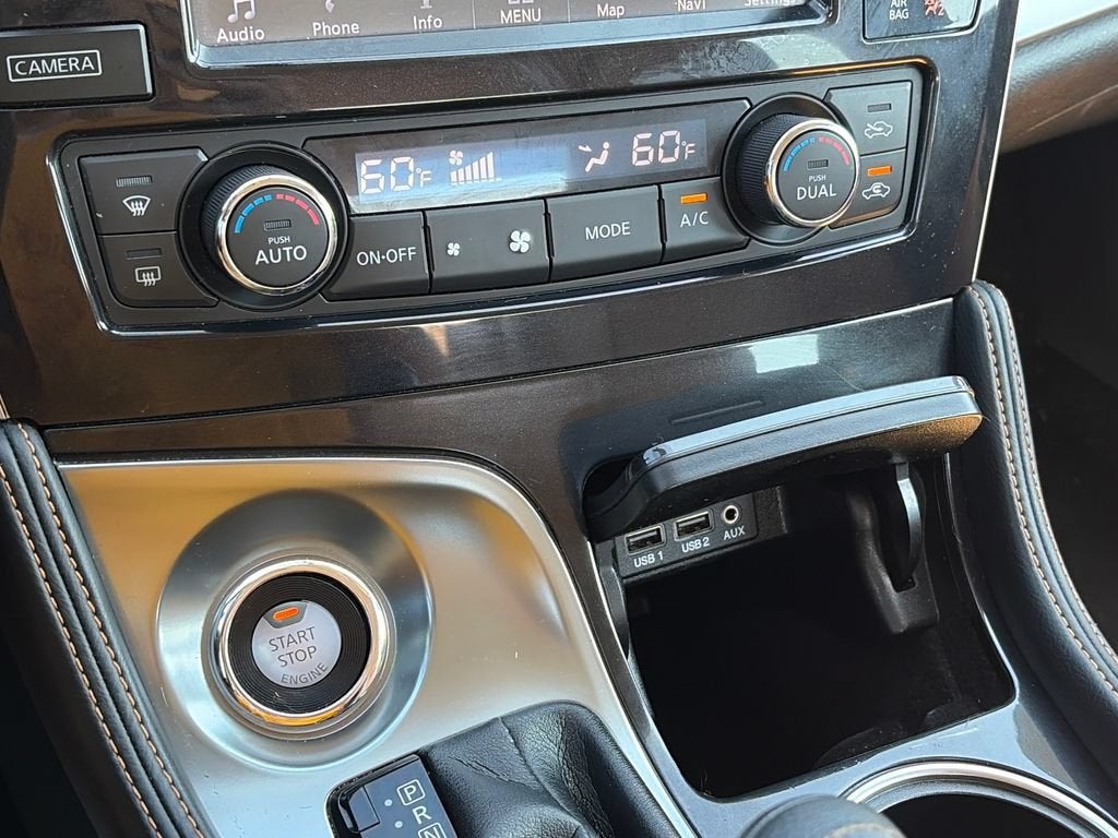 2017 Nissan Maxima SR