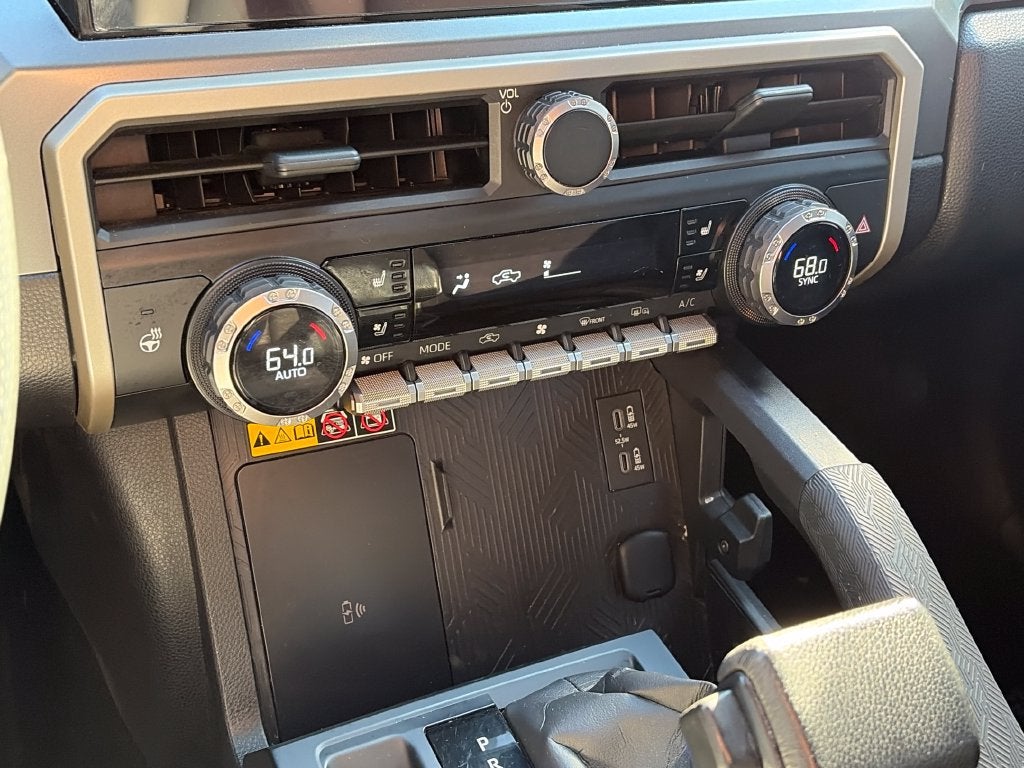 2024 Toyota Tacoma 4WD SR5