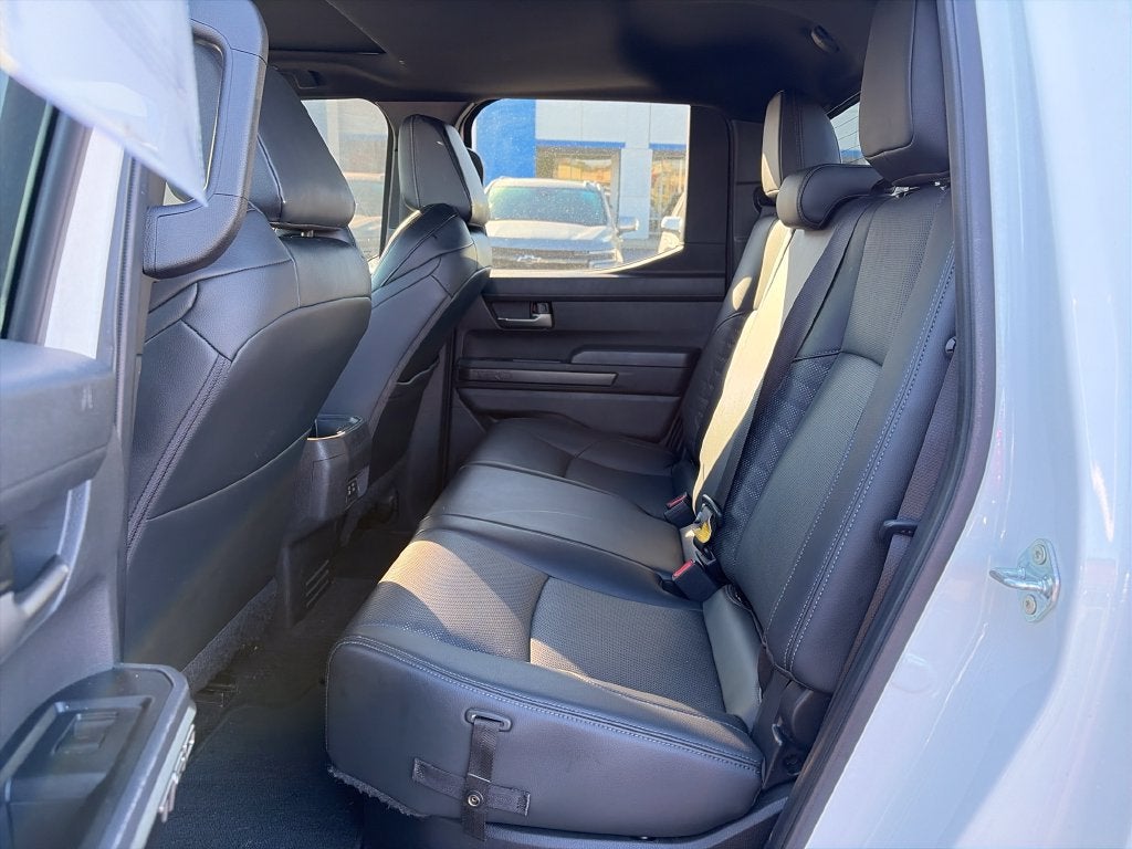 2024 Toyota Tacoma 4WD SR5