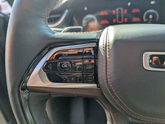 2022 Jeep Grand Cherokee Summit